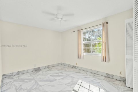 Купить виллу или дом в Купер-Сити, Флорида 3 спальни, 141.03м2, № 1990690 - фото 16