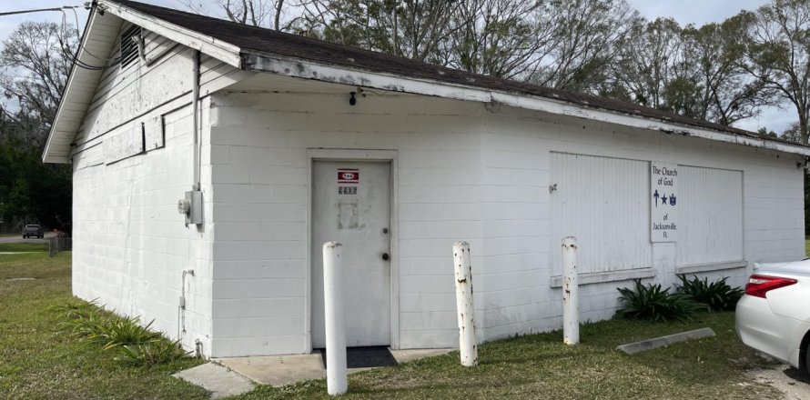 Propiedad comercial en Jacksonville, Florida 109.35 m2 № 800889
