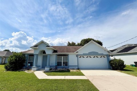 Casa en Palm Coast, Florida 3 dormitorios, 128.58 m2 № 2393814