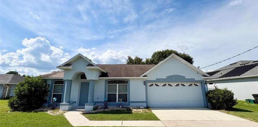 Casa en Palm Coast, Florida 3 dormitorios, 128.58 m2 № 2393814