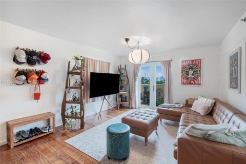 Купить кондоминиум в Майами-Бич, Флорида 2 спальни, 87.33м2, № 2009896 - фото 5