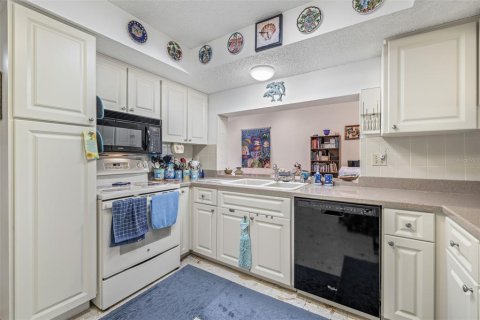 Casa en venta en Hudson, Florida, 2 dormitorios, 167.41 m2 № 1899720 - foto 9