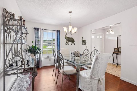 Casa en venta en Land O' Lakes, Florida, 4 dormitorios, 157.38 m2 № 2198627 - foto 5