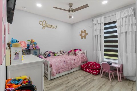 Купить виллу или дом в Даннеллон, Флорида 9 комнат, 128.58м2, № 2150752 - фото 20