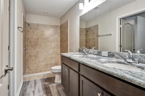 Casa en alquiler en Eagle Lake, Florida, 4 dormitorios, 206.61 m2 № 1733238 - foto 7