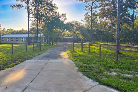 Casa en venta en Lecanto, Florida, 2 dormitorios, 98.48 m2 № 1838364 - foto 1