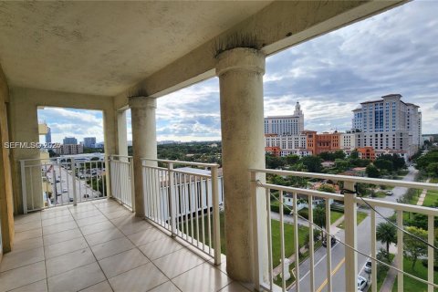 Condo in Miami, Florida, 2 bedrooms  № 1994663 - photo 9