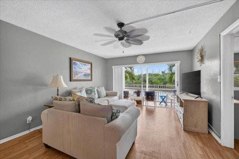 Condominio en venta en Deerfield Beach, Florida, 2 dormitorios, 88.26 m2 № 2423456 - foto 7