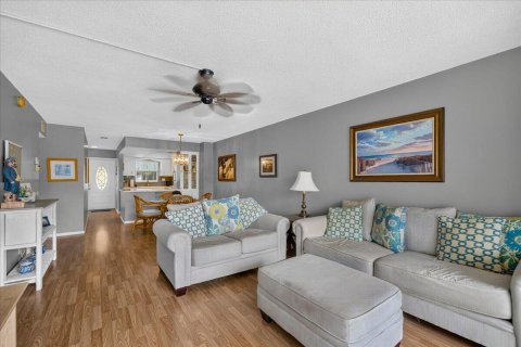 Condominio en venta en Deerfield Beach, Florida, 2 dormitorios, 88.26 m2 № 2423456 - foto 9