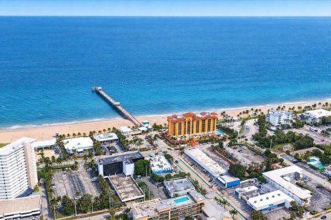 Condominio en venta en Deerfield Beach, Florida, 2 dormitorios, 88.26 m2 № 2423456 - foto 22