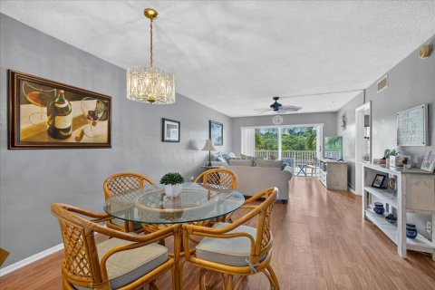 Condominio en venta en Deerfield Beach, Florida, 2 dormitorios, 88.26 m2 № 2423456 - foto 5