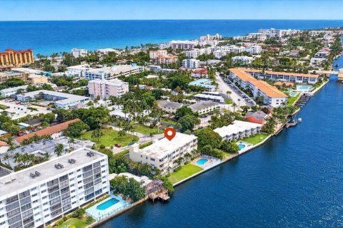 Condominio en venta en Deerfield Beach, Florida, 2 dormitorios, 88.26 m2 № 2423456 - foto 25