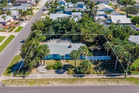 Villa ou maison à vendre à New Smyrna Beach, Floride: 2 chambres, 97.18 m2 № 2416651 - photo 2