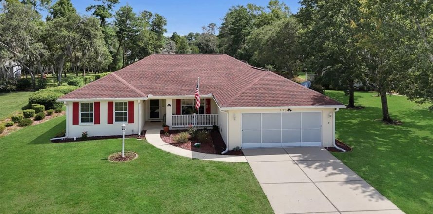 Casa en Ocala, Florida 3 dormitorios, 161.19 m2 № 2157565