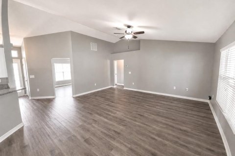 Casa en venta en North Port, Florida, 3 dormitorios, 168.06 m2 № 2167303 - foto 8