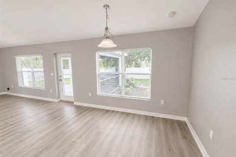 Casa en venta en North Port, Florida, 3 dormitorios, 168.06 m2 № 2167303 - foto 5