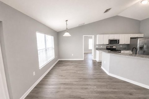Casa en venta en North Port, Florida, 3 dormitorios, 168.06 m2 № 2167303 - foto 7