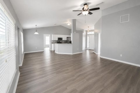 Casa en venta en North Port, Florida, 3 dormitorios, 168.06 m2 № 2167303 - foto 10