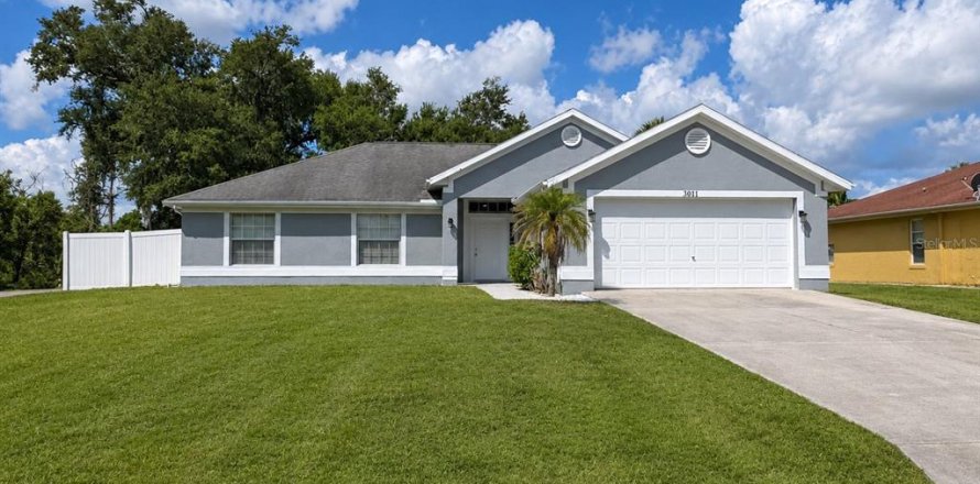 Casa en North Port, Florida 3 dormitorios, 168.06 m2 № 2167303
