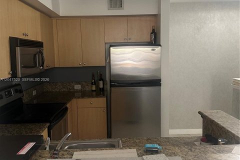 Copropriété à louer à Aventura, Floride: 1 chambre, 79.8 m2 № 2283036 - photo 6