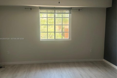 Copropriété à louer à Aventura, Floride: 1 chambre, 79.8 m2 № 2283036 - photo 9