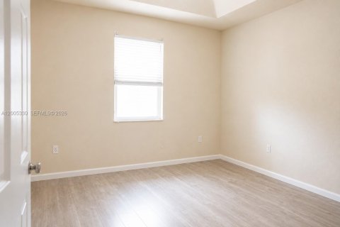 Copropriété à louer à Doral, Floride: 2 chambres, 104.14 m2 № 2153982 - photo 19