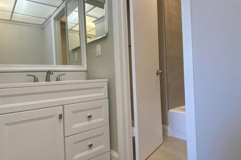 Copropriété à louer à Boca Raton, Floride: 2 chambres, 101.73 m2 № 2261834 - photo 24