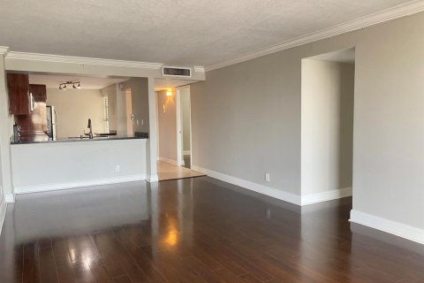 Copropriété à louer à Boca Raton, Floride: 2 chambres, 101.73 m2 № 2261834 - photo 3