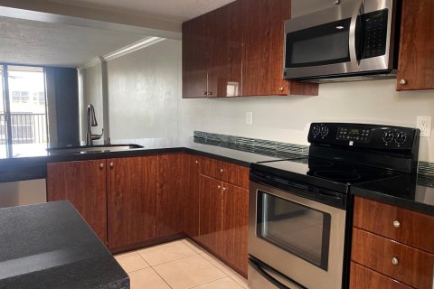 Copropriété à louer à Boca Raton, Floride: 2 chambres, 101.73 m2 № 2261834 - photo 6