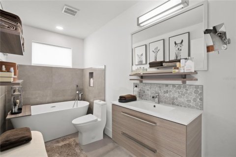 Casa en venta en Sarasota, Florida, 3 dormitorios, 176.05 m2 № 1517864 - foto 27