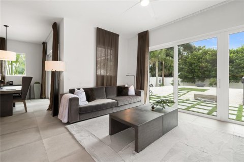Casa en venta en Sarasota, Florida, 3 dormitorios, 176.05 m2 № 1517864 - foto 14