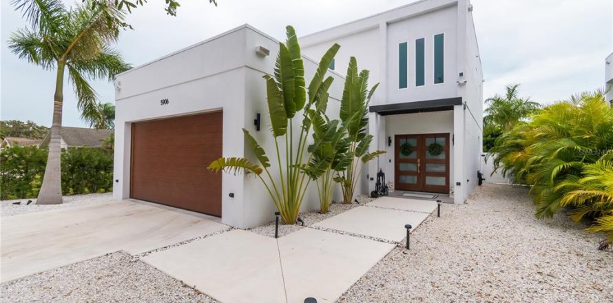 Villa ou maison à Sarasota, Floride 3 chambres, 176.05 m2 № 1517864