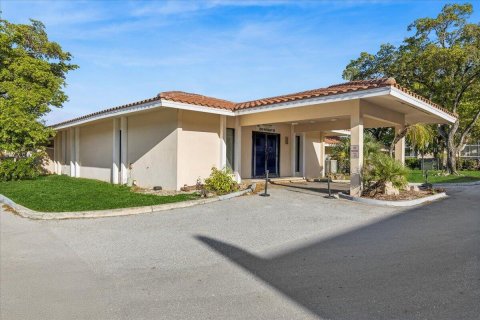 Copropriété à vendre à Lauderhill, Floride: 2 chambres, 94.39 m2 № 2087868 - photo 16