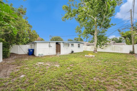 Casa en venta en Seminole, Florida, 2 dormitorios, 78.04 m2 № 1771022 - foto 18