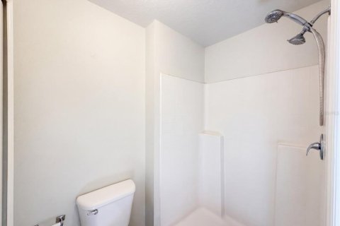 House in Winter Haven, Florida 5 bedrooms, 348.94 sq.m. № 2315155 - photo 20