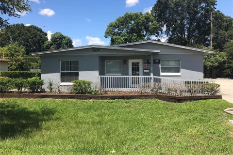 Commercial property in Orlando, Florida 118.54 sq.m. № 2224678 - photo 2