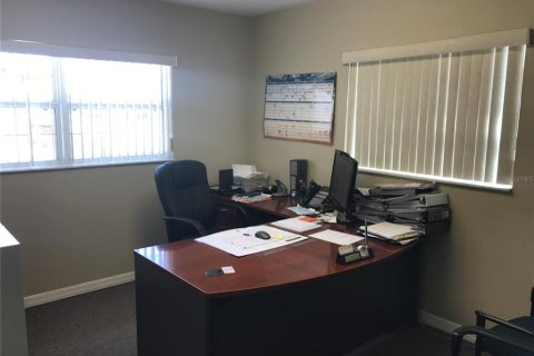 Commercial property in Orlando, Florida 118.54 sq.m. № 2224678 - photo 9