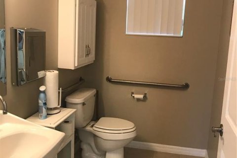 Commercial property in Orlando, Florida 118.54 sq.m. № 2224678 - photo 17