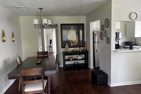 Condo in West Palm Beach, Florida, 1 bedroom  № 2378862 - photo 14
