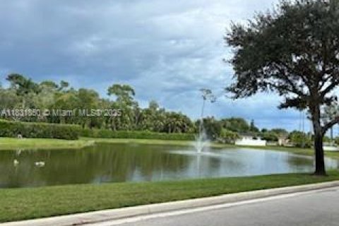 Купить кондоминиум в Порт-Сент-Луси, Флорида 2 спальни, 94.57м2, № 2016436 - фото 4