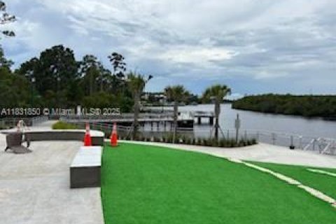 Купить кондоминиум в Порт-Сент-Луси, Флорида 2 спальни, 94.57м2, № 2016436 - фото 28