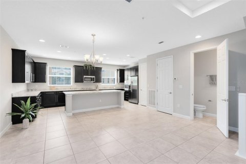 Touwnhouse à vendre à Lake Mary, Floride: 3 chambres, 203.18 m2 № 1843719 - photo 12