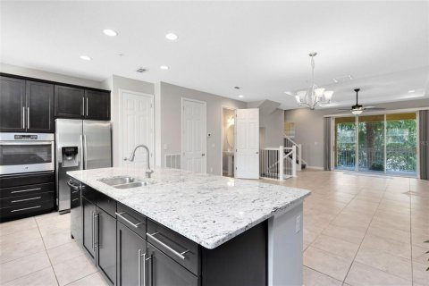Touwnhouse à vendre à Lake Mary, Floride: 3 chambres, 203.18 m2 № 1843719 - photo 14