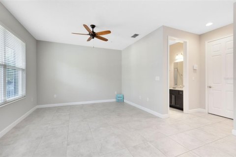 Touwnhouse à vendre à Lake Mary, Floride: 3 chambres, 203.18 m2 № 1843719 - photo 6