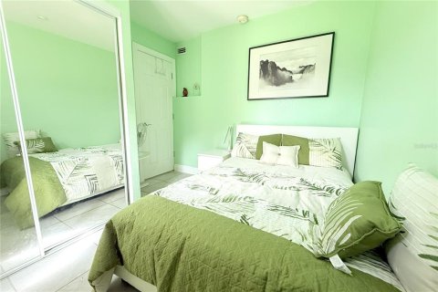 Copropriété à vendre à Tampa, Floride: 2 chambres, 67.45 m2 № 1898624 - photo 17