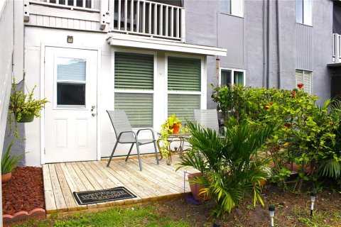 Copropriété à vendre à Tampa, Floride: 2 chambres, 67.45 m2 № 1898624 - photo 21