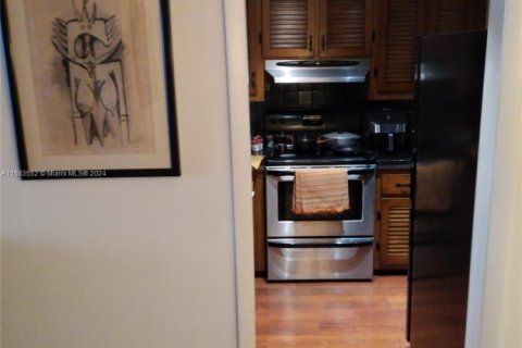 Copropriété à vendre à Coral Gables, Floride: 2 chambres, 89.19 m2 № 2034819 - photo 5