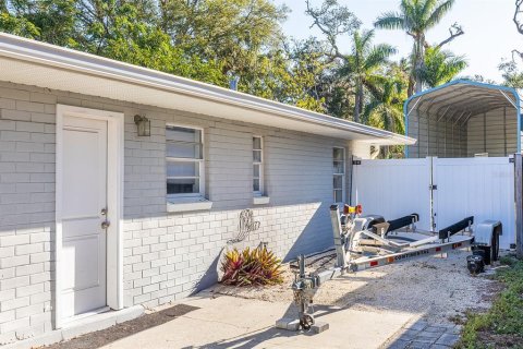 House in Bradenton, Florida 4 bedrooms, 134.89 sq.m. № 1590194 - photo 22