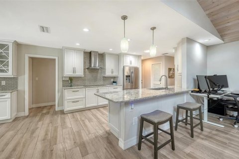 Купить виллу или дом в Сарасота, Флорида 7 комнат, 237.55м2, № 2330791 - фото 13