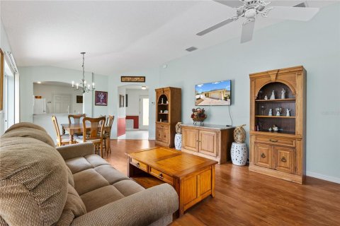 Villa ou maison à vendre à The Villages, Floride: 2 chambres, 112.41 m2 № 1902669 - photo 15
